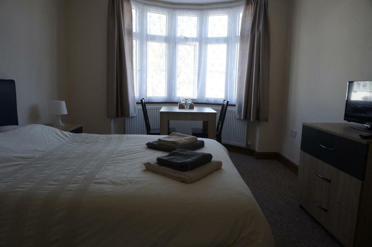 Wembley Homestay London Exterior photo